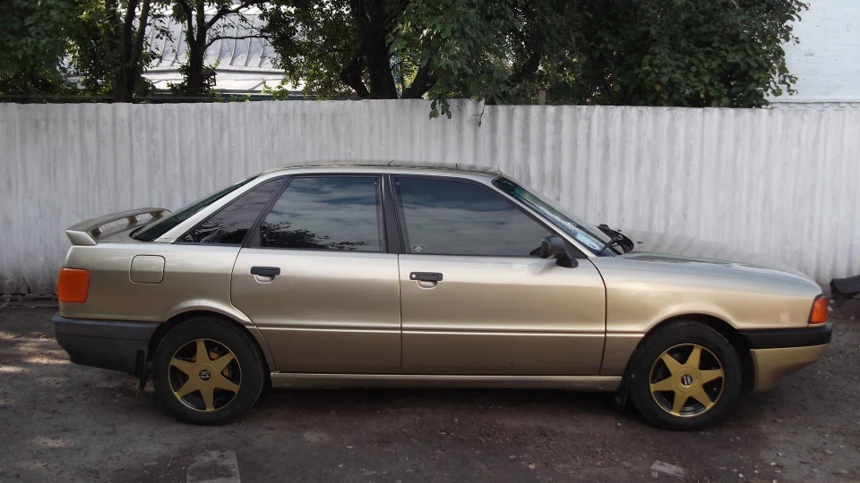 Audi 80 Відмінний автомобіль 4