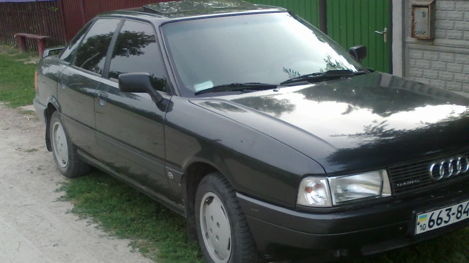 Audi 80 quattro сірий-металик 2