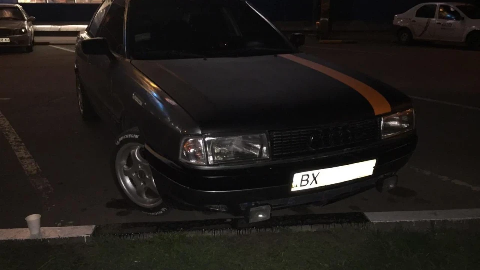 Audi 80