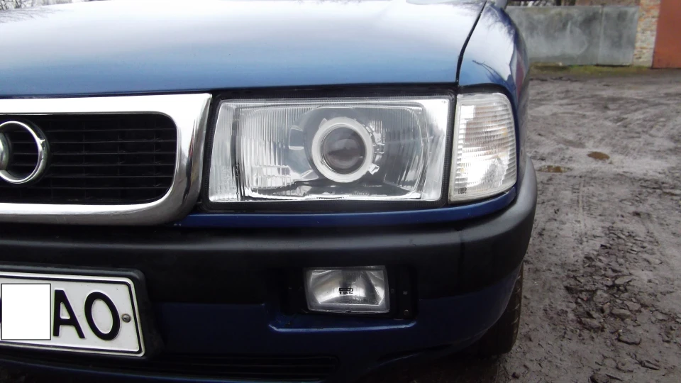 Audi 80 Синій металік 4