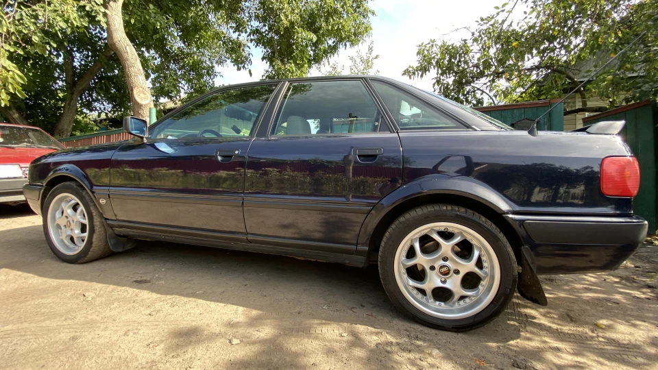 Audi 80 Бабуся Єва 2