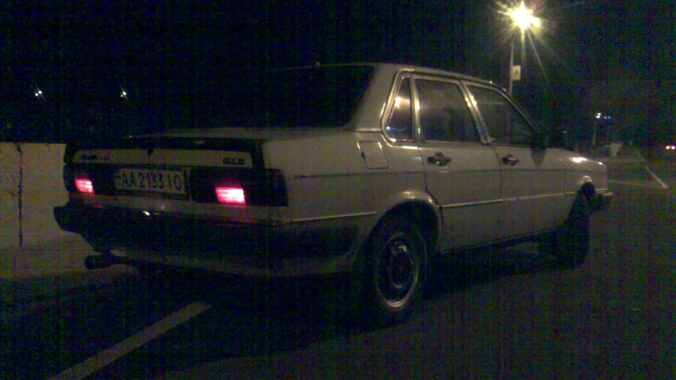 Audi 80 стиляга бабуся 2
