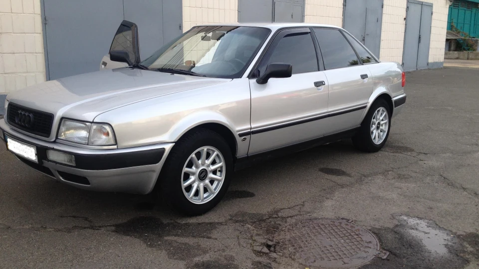 Audi 80 В4 2,0 ​​АВК
