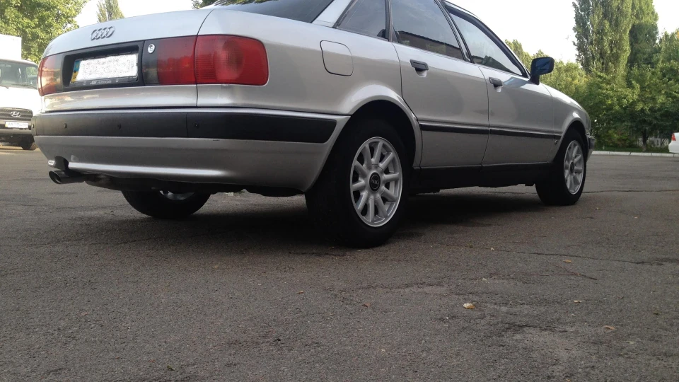 Audi 80 В4 2,0 ​​АВК 2