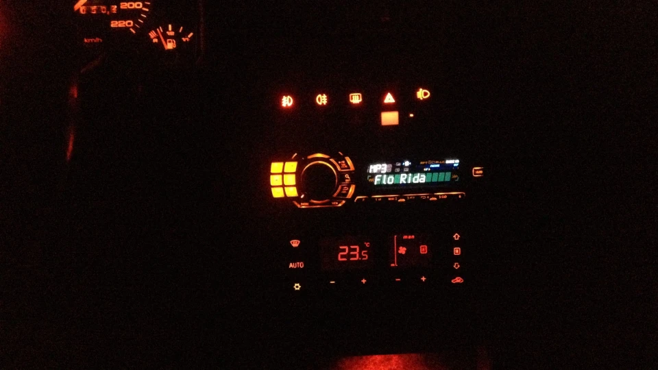Audi 80 В4 2,0 ​​АВК 4