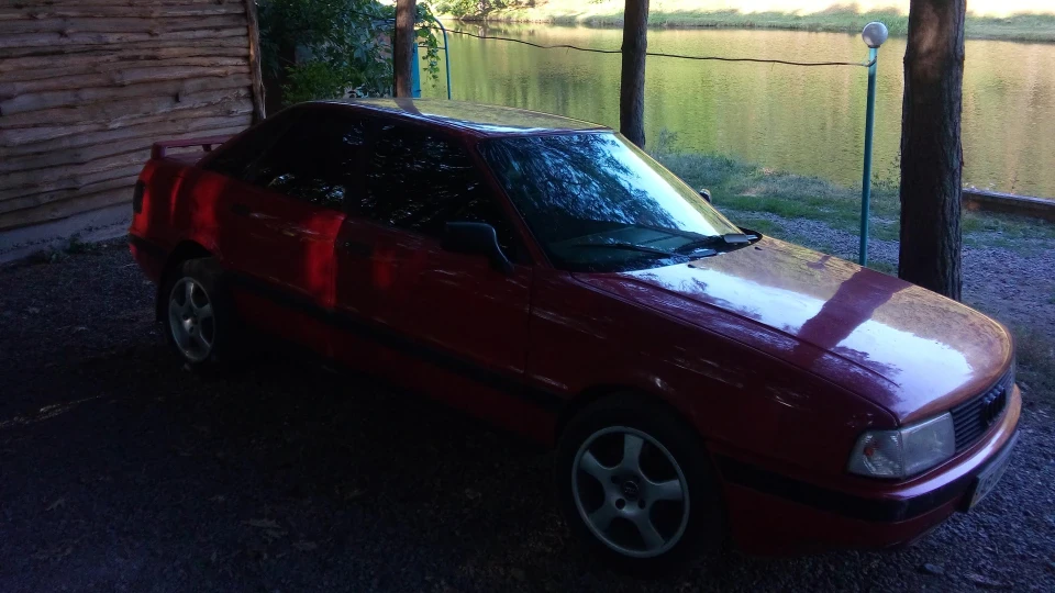 Audi 80 "Velvet" 4