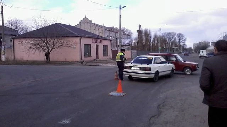 Audi 90 2