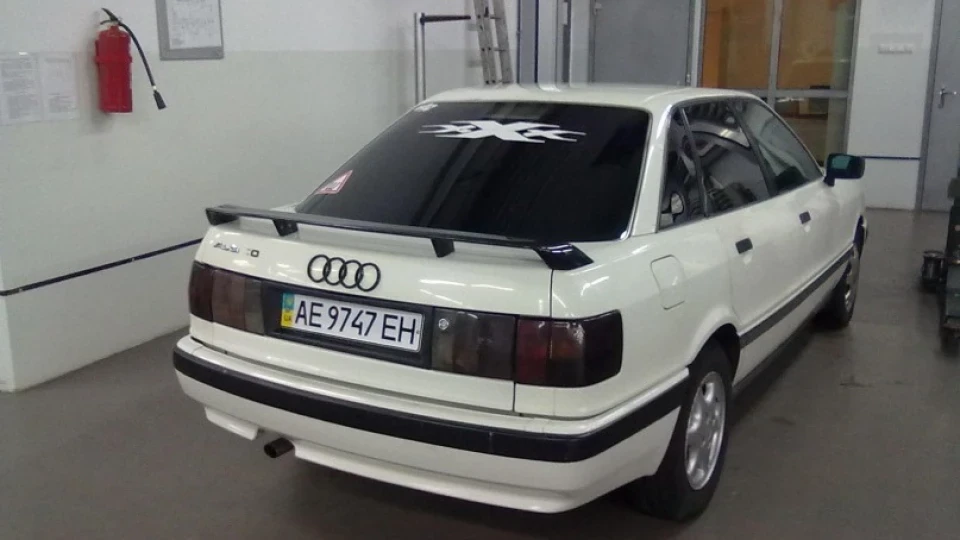 Audi 90 3