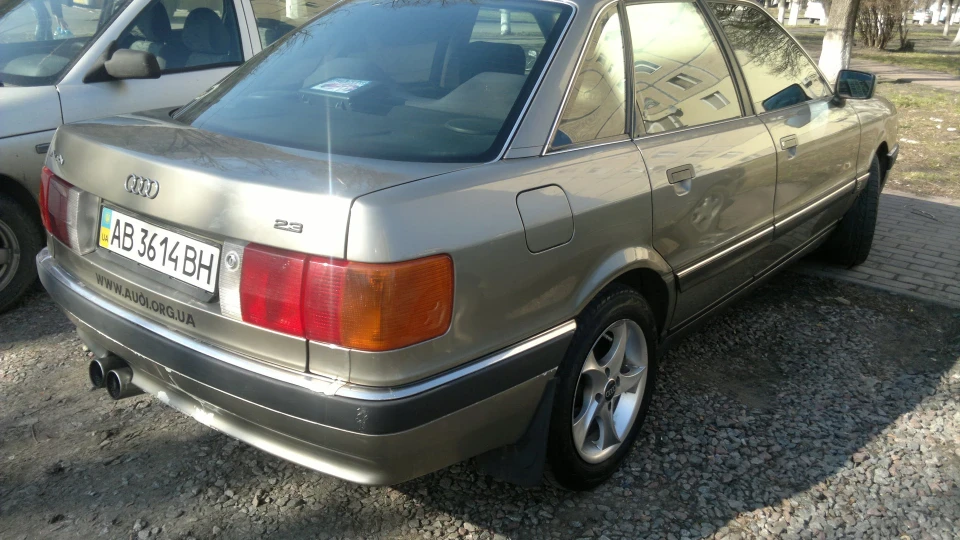 Audi 90 3