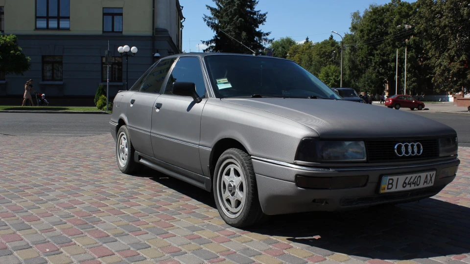 Audi 90 2