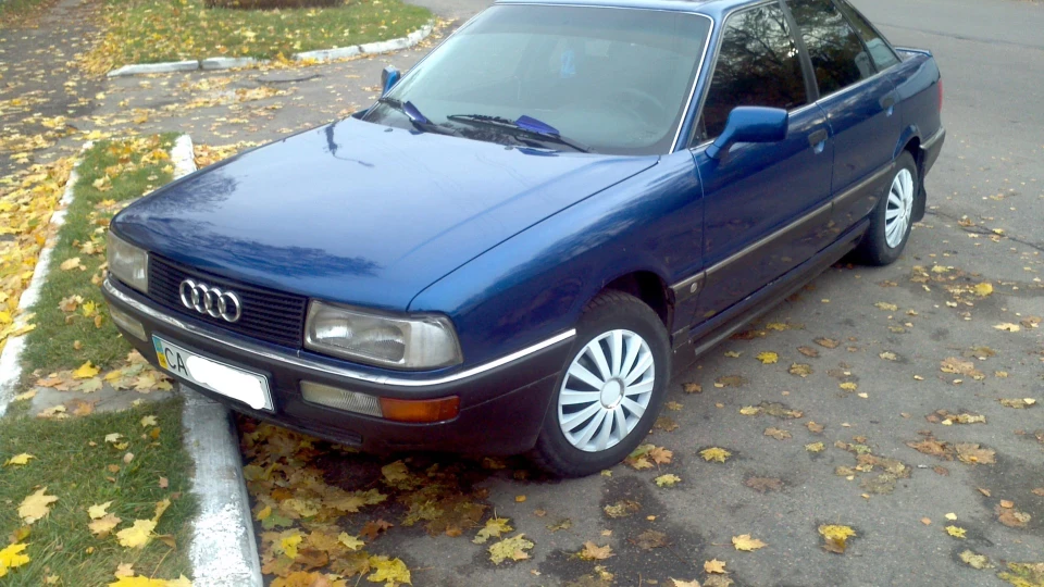Audi 90 2.0 E PS 115 2