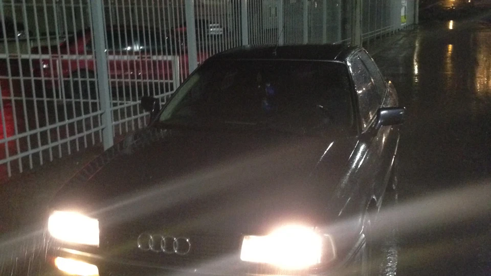 Audi 90 2.0 PS, 115 л.с. 2