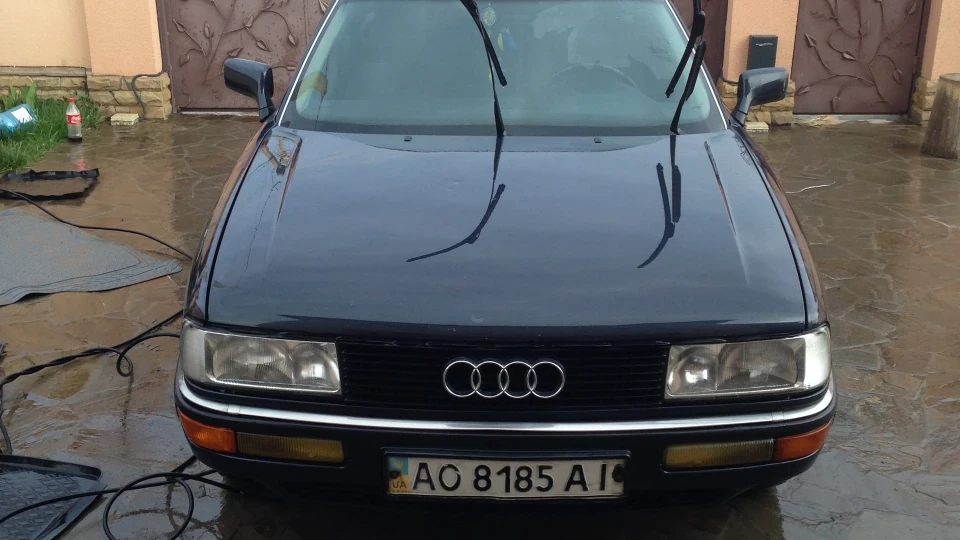 Audi 90 2.0 PS, 115 л.с. 4