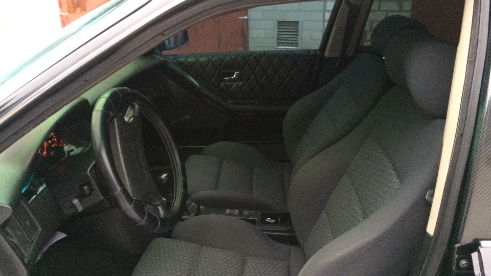 Audi 90 2.3 Quattro Запальничка 4