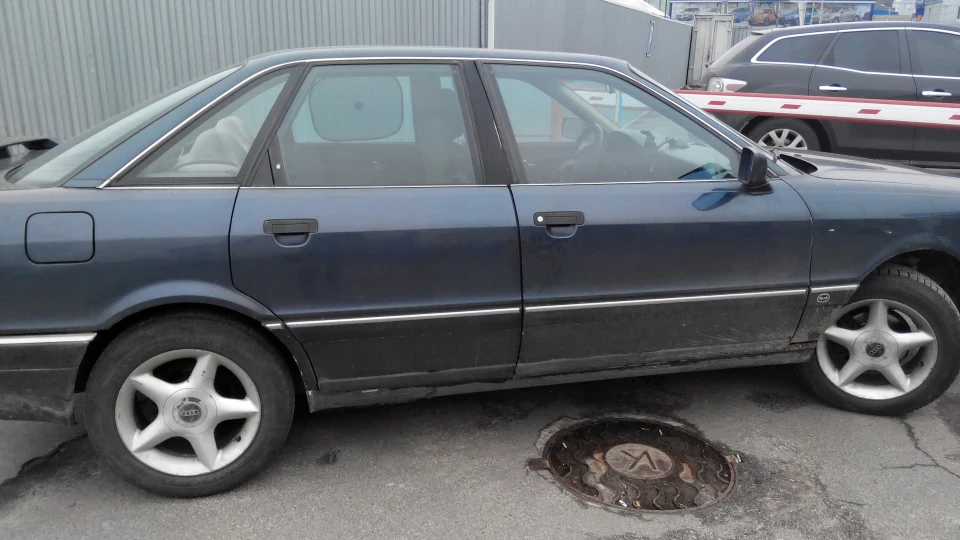 Audi 90 5 целіндрів мотор PS