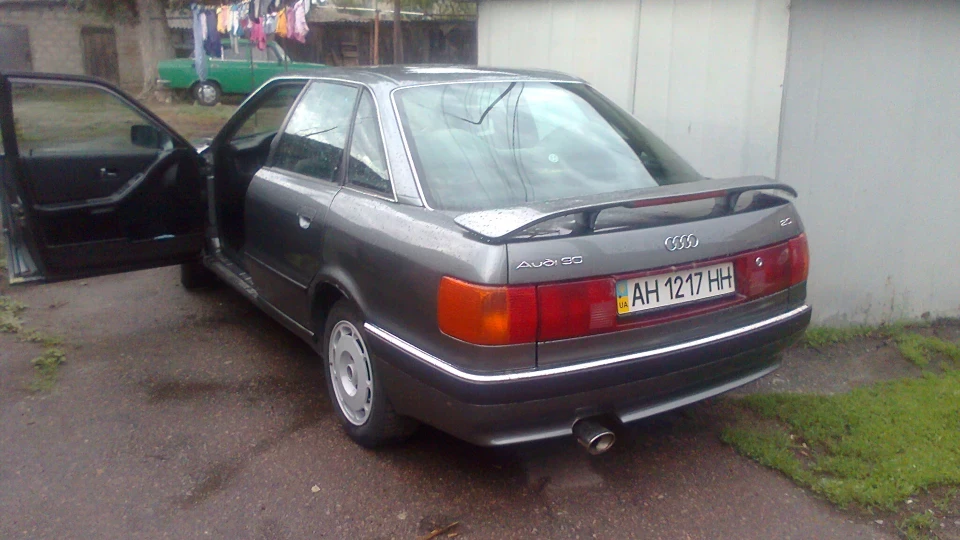 Audi 90 чудовий авто 3