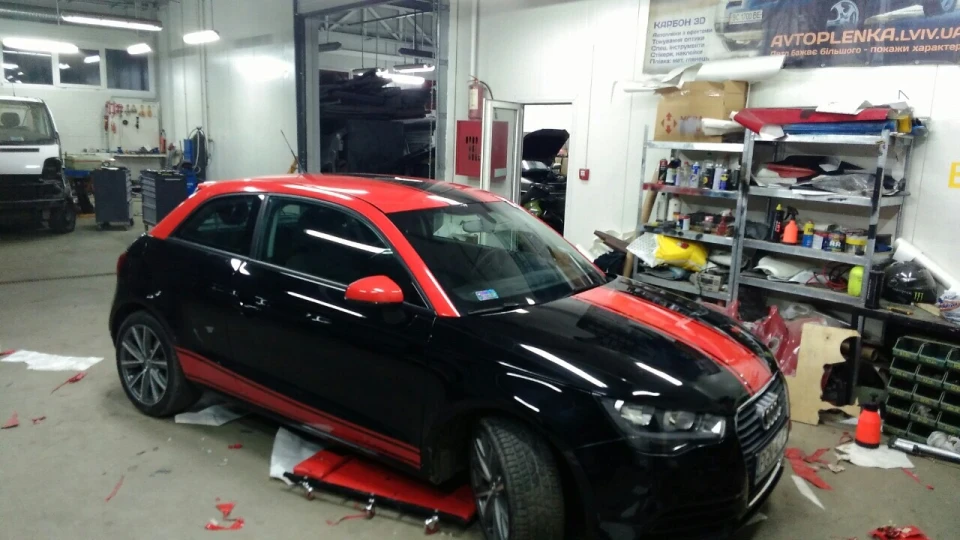 Audi A1 Black & Red 2