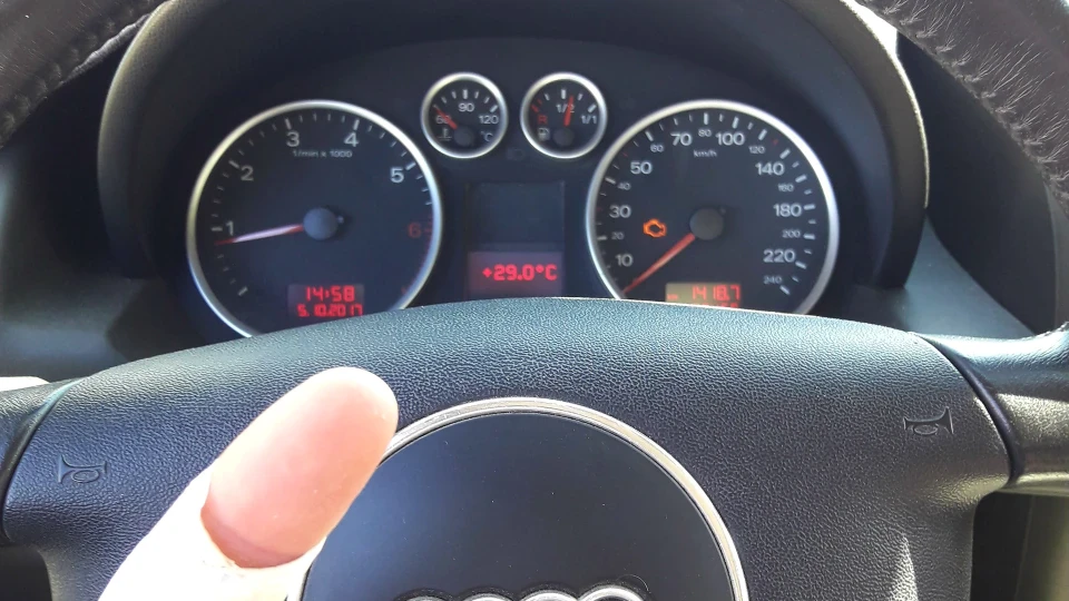 Audi A2 Revo 5