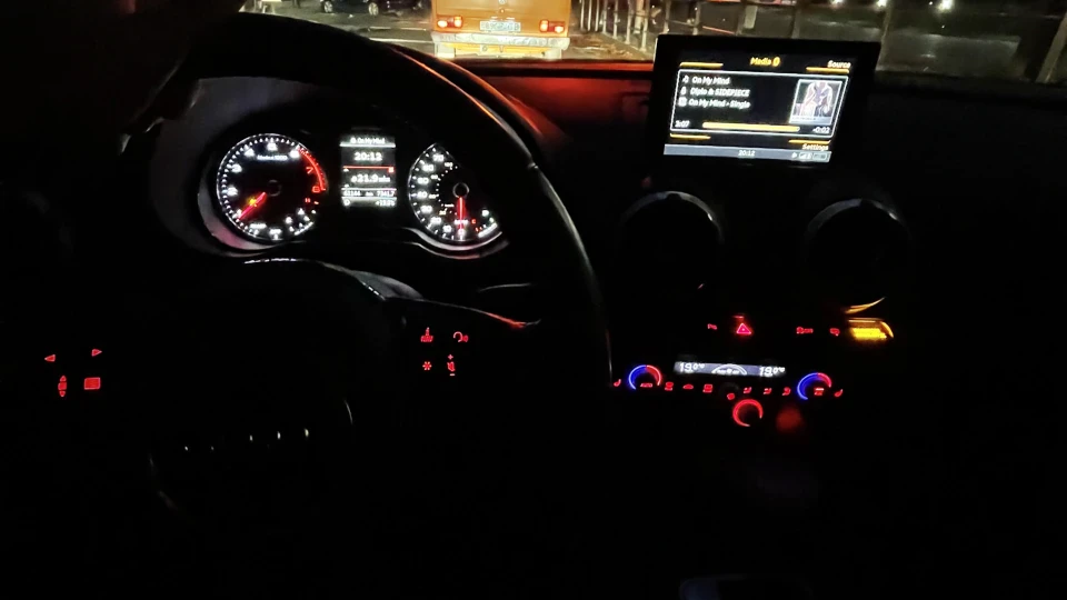 Audi A3 Sedan 2.0 TFSI Quattro 2