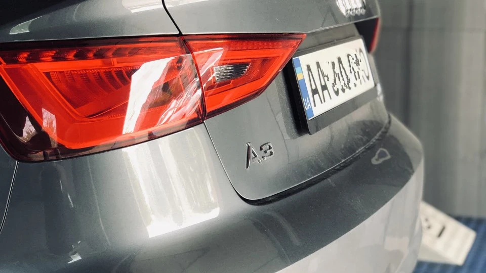 Audi A3 Sedan 2.0Т Quattro 2