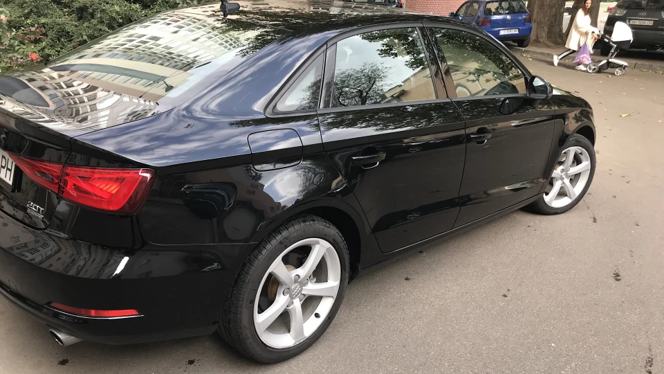 Audi A3 Sedan 2.0T Quattro 3
