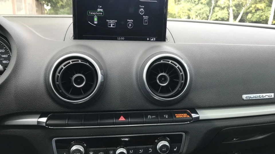 Audi A3 Sedan 2.0T Quattro 5