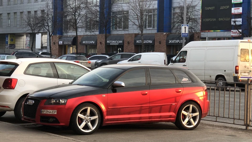 Audi A3 Sportback 1.8 турбо BZB