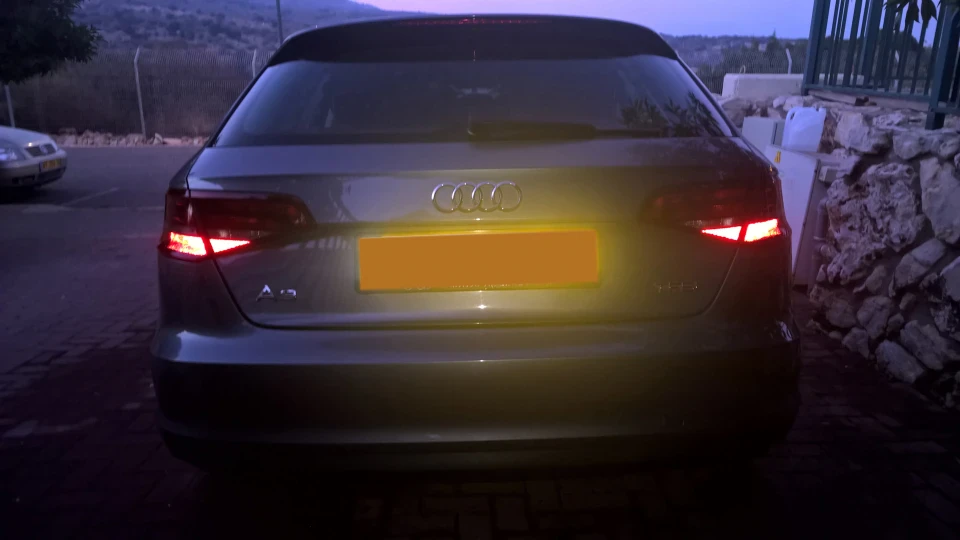 Audi A3 Sportback Сіра Мишка 4