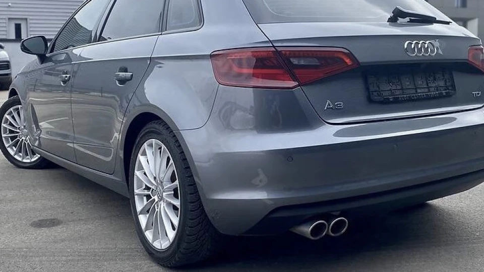 Audi A3 Sportback Shade