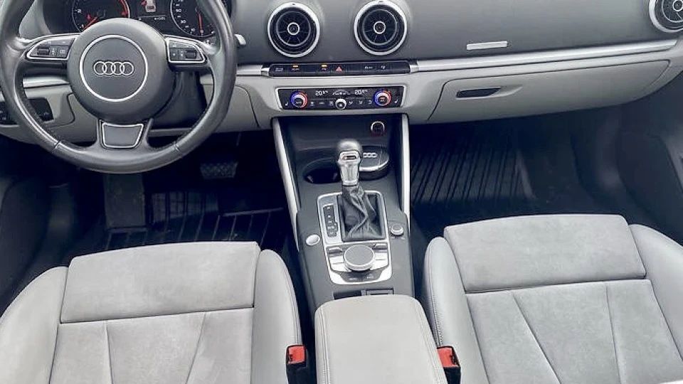 Audi A3 Sportback Shade 2