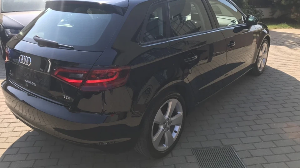 Audi A3 4