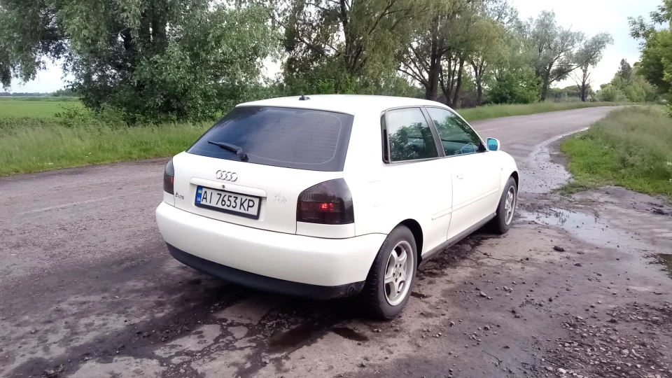 Audi A3 1.6 AKL