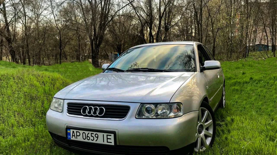 Audi A3 1.6 AVU 4