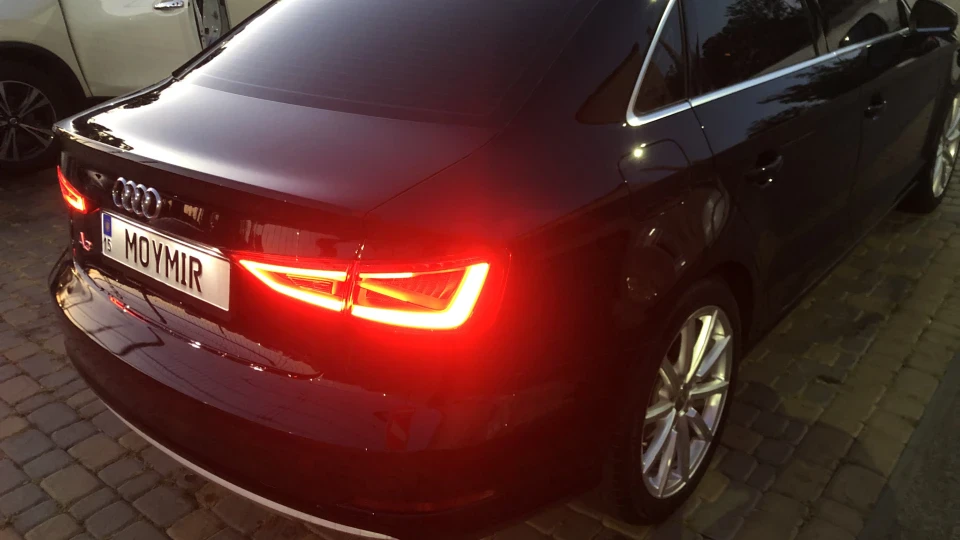 Audi A3 1.8 tfsi premium plus 2