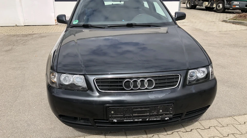 Audi A3 Gray Banger
