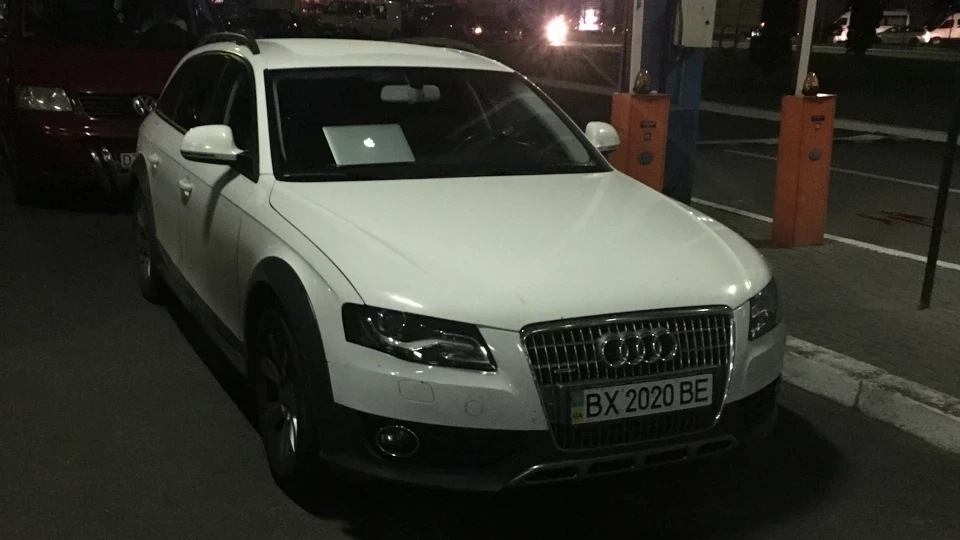 Audi A4 Allroad (батин всюдихід)
