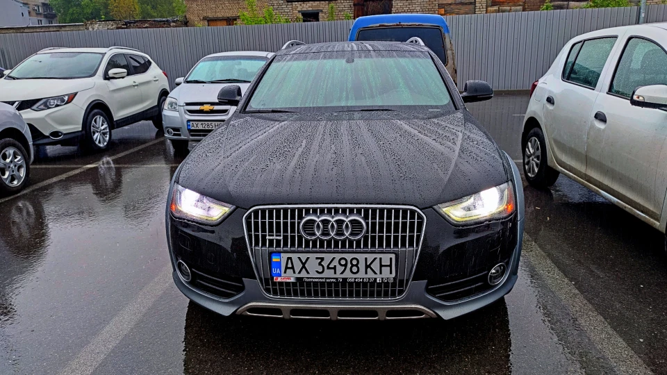 Audi A4 Allroad Premium Plus 5