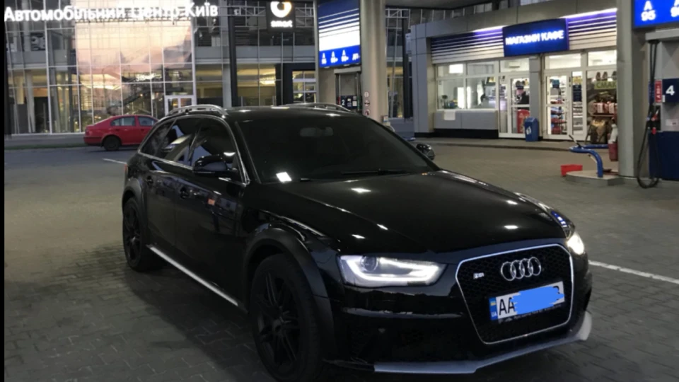 Audi A4 Allroad quattro🦎