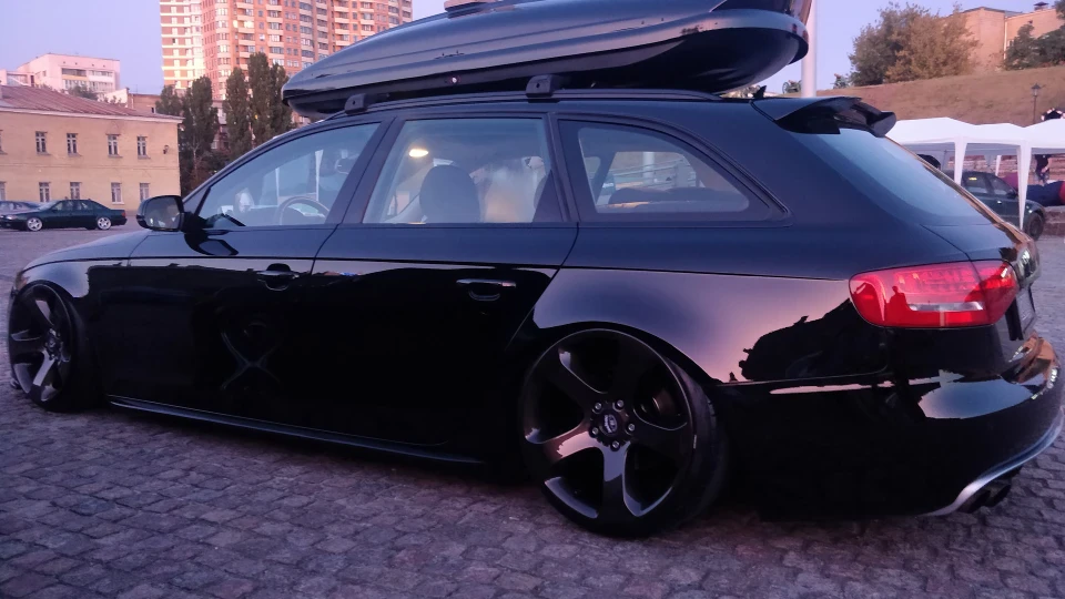 Audi A4 Avant 3