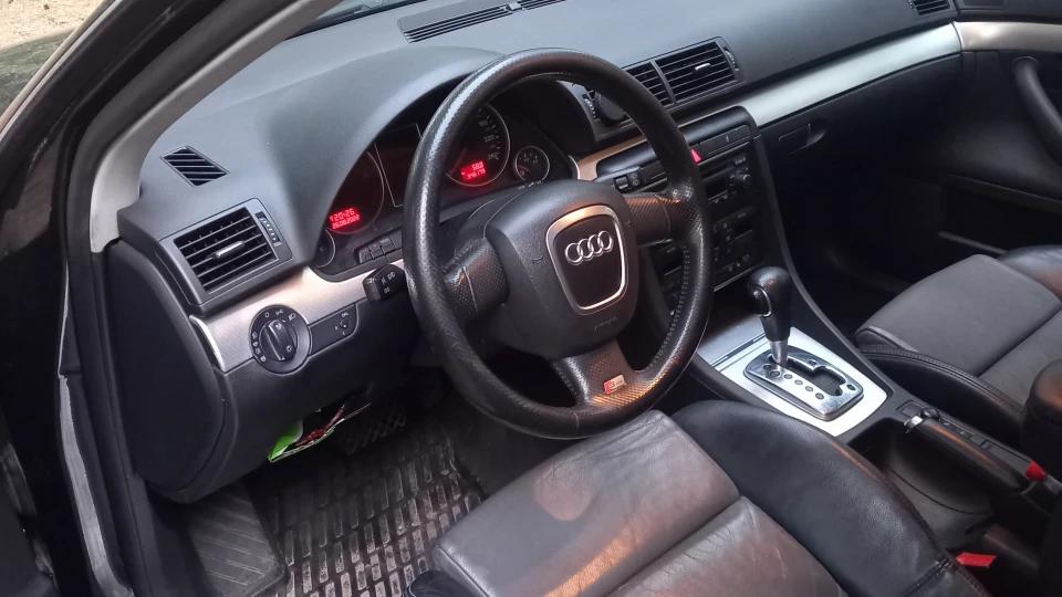 Audi A4 Avant 3