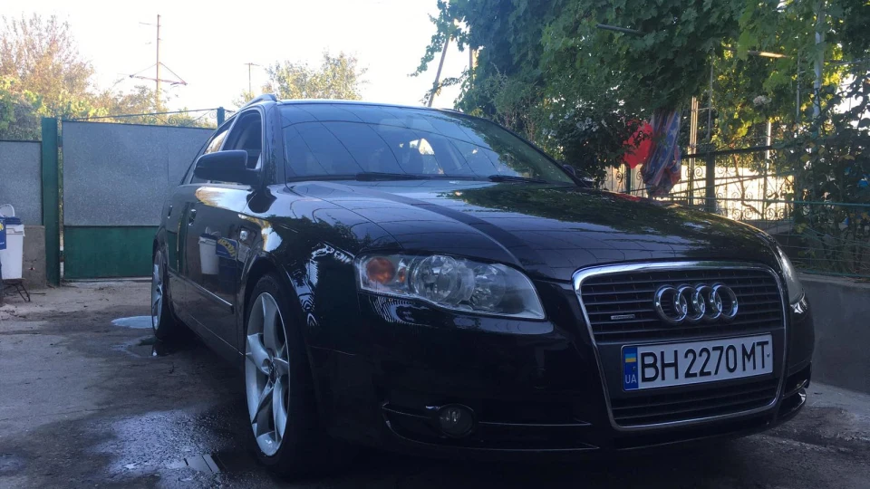 Audi A4 Avant 4