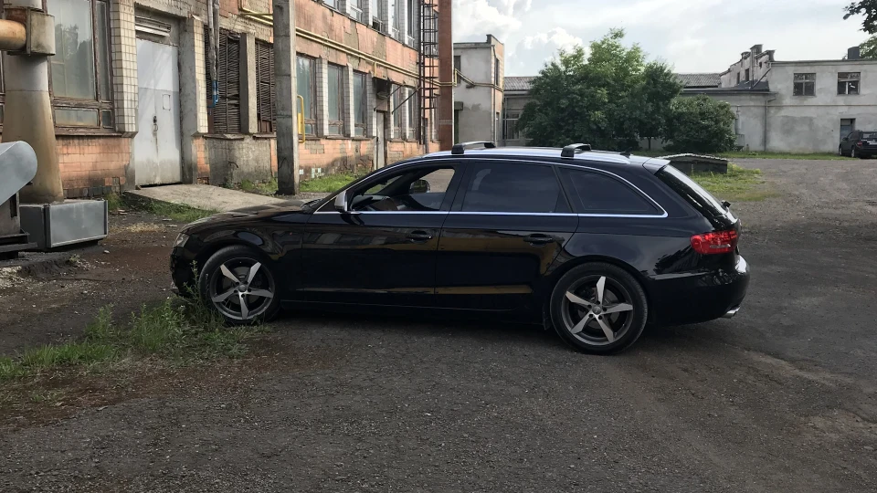 Audi A4 Avant 2