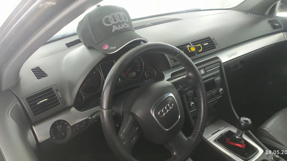 Audi A4 Avant 2
