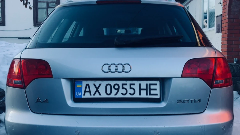 Audi A4 Avant 4