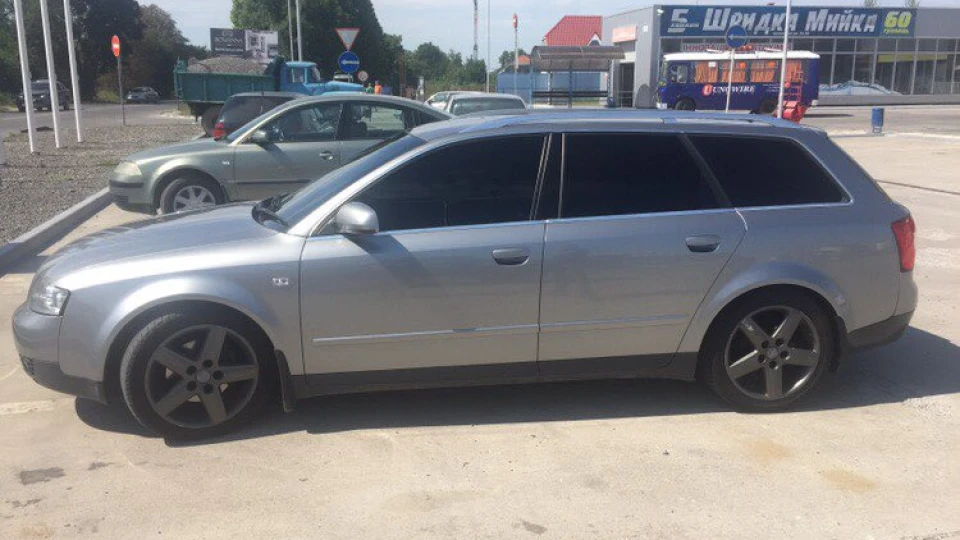Audi A4 Avant 4