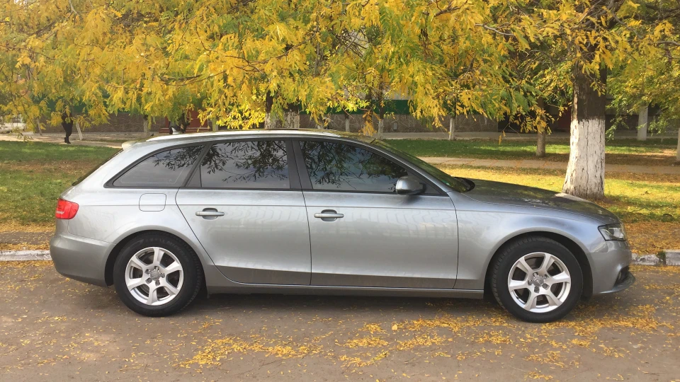 Audi A4 Avant 2