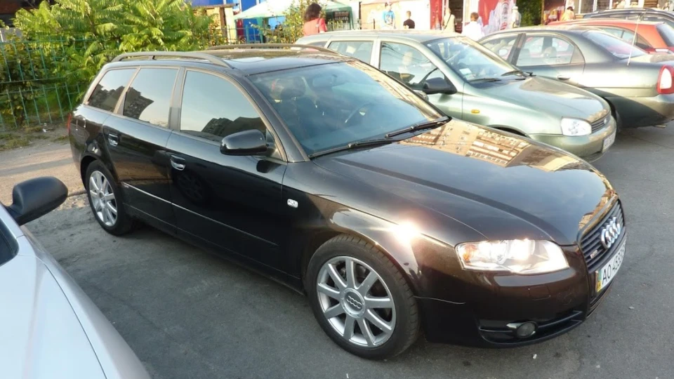 Audi A4 Avant 3