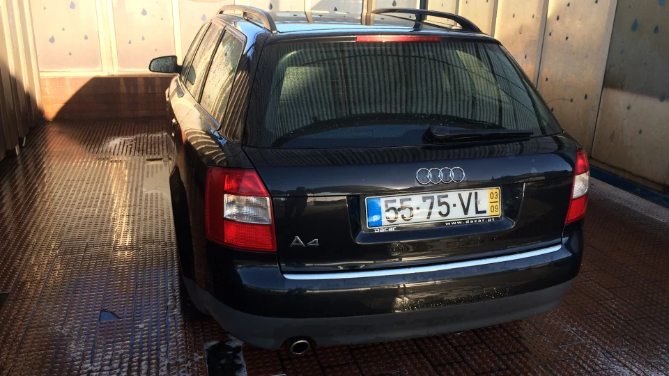 Audi A4 Avant 3