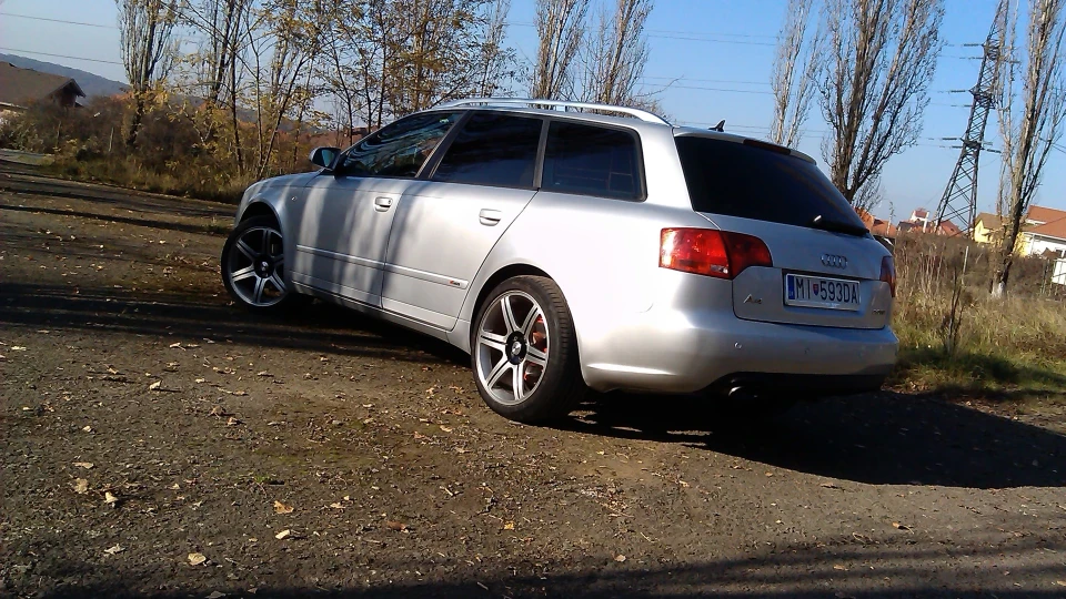 Audi A4 Avant 2