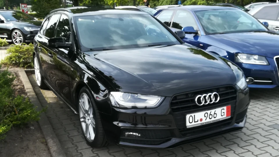 Audi A4 Avant 3